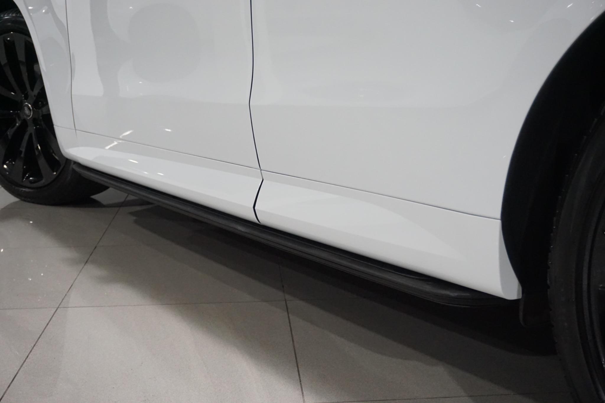 Land Rover Range Rover Sport 3.0 D300 MHEV Dynamic SE Auto 4WD Euro 6 (s/s) 5dr